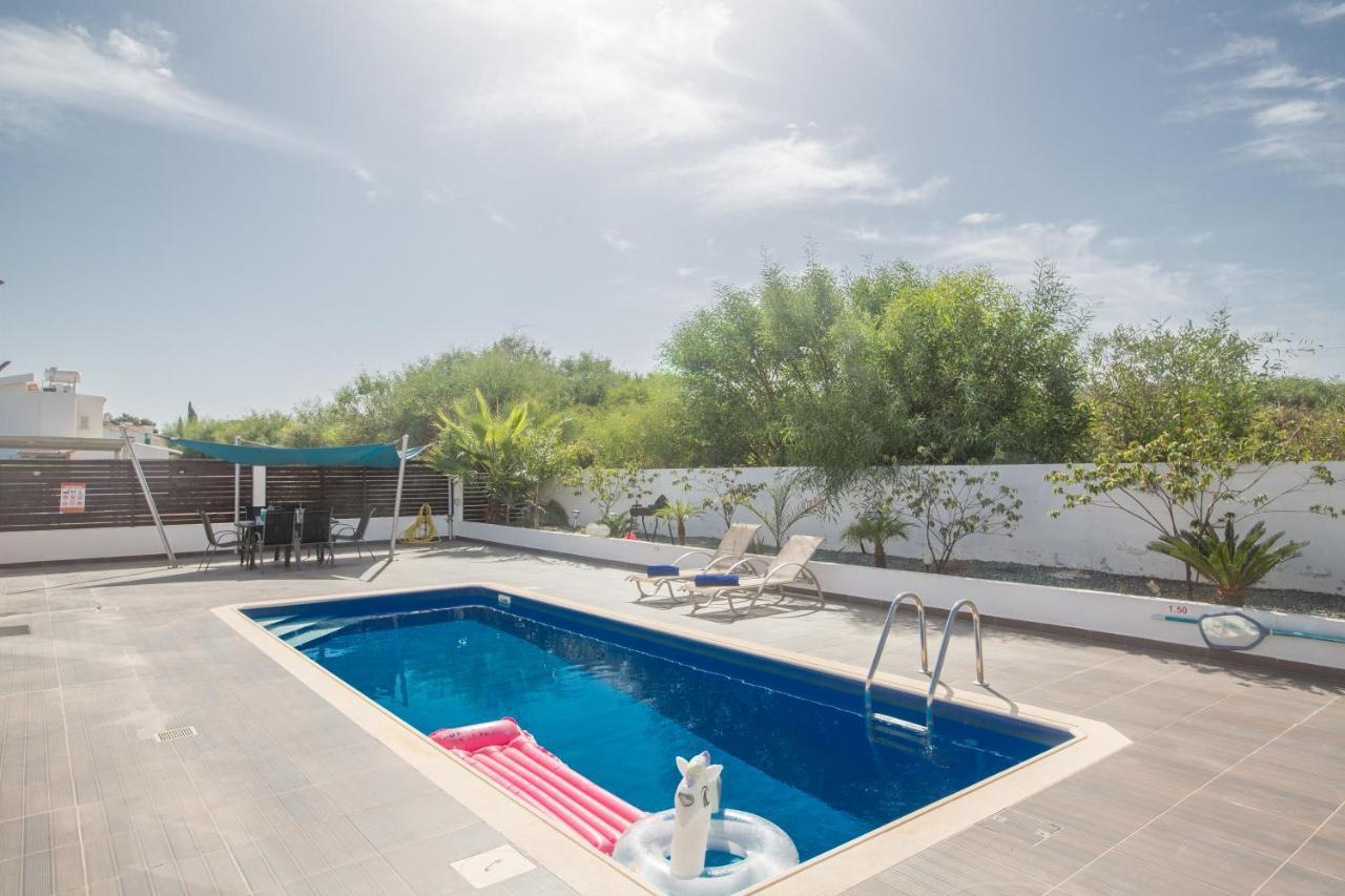 Broadway Villas Protaras Esterno foto