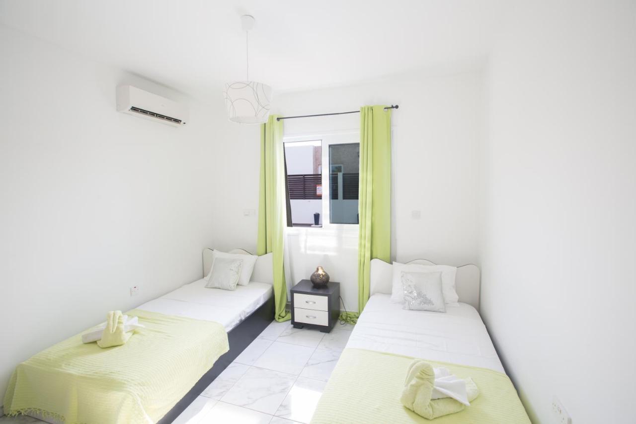 Broadway Villas Protaras Esterno foto