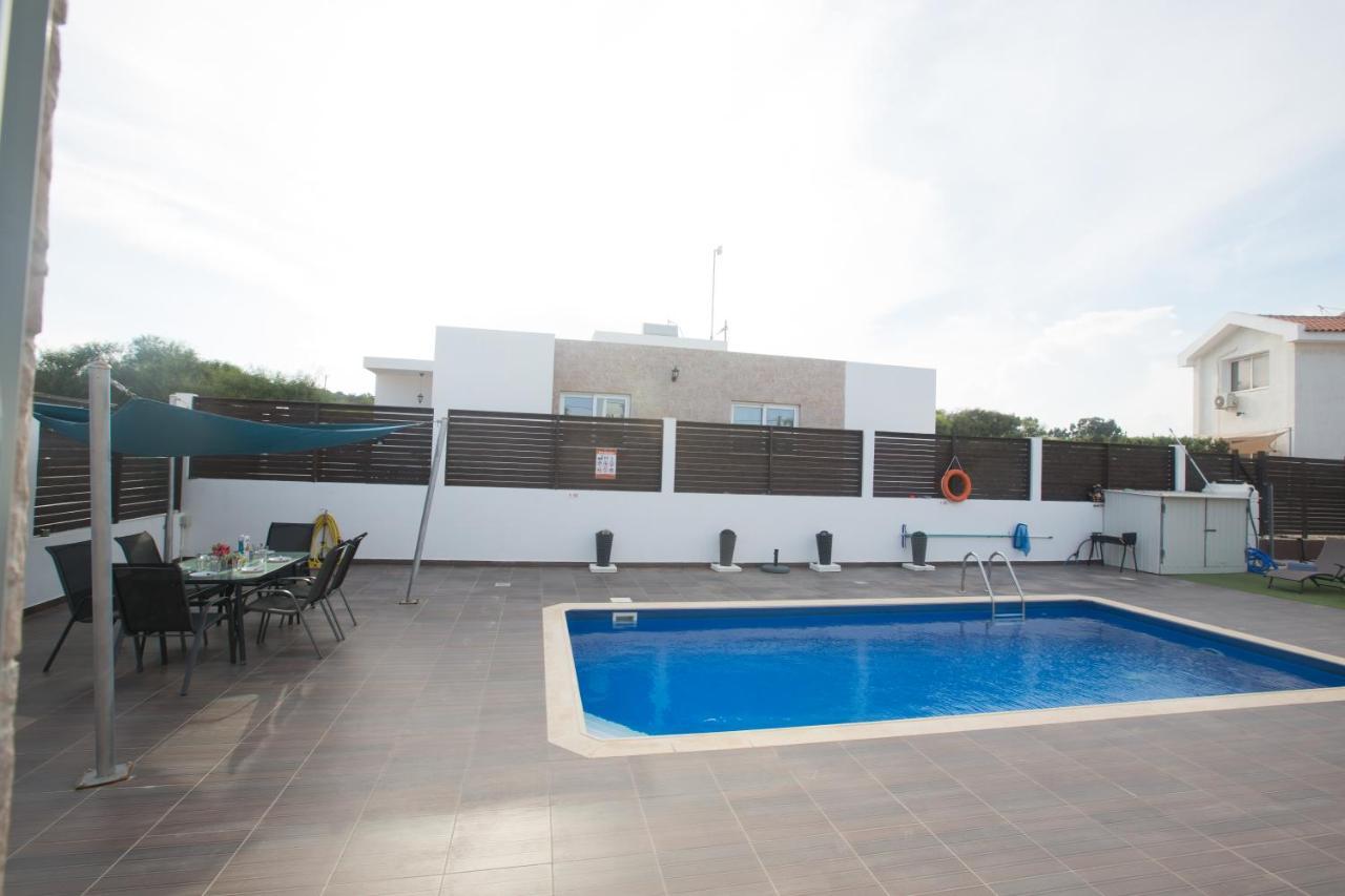Broadway Villas Protaras Esterno foto